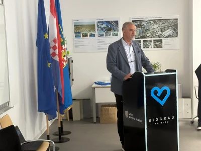MASLINARSTVO DANAS I SUTRA - Od 8 milijuna navodnjavamo samo 5 posto maslina