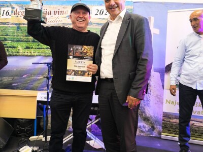 S Poljakovim šampionskim vinom nazdravljao i ministar Dabro