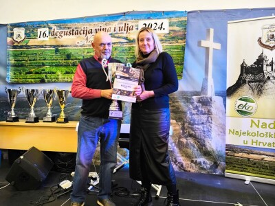 S Poljakovim šampionskim vinom nazdravljao i ministar Dabro