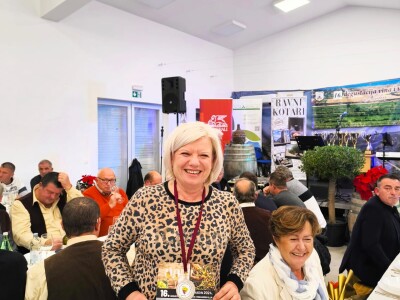 S Poljakovim šampionskim vinom nazdravljao i ministar Dabro