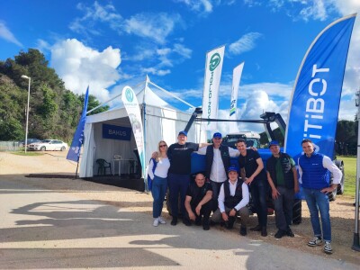 Poljonova prezentacija ViniBotovog robota Bakus