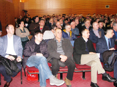 Voćari u velikom broju