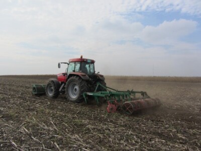 Agregatiran roller storm