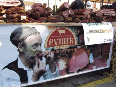 Suhomesnati proizvodi na Kupusijadi Suhomesnati proizvodi na Kupusijadi