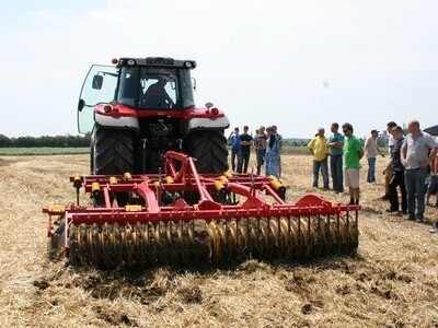 PMT Ljetna prezentacija radnih strojeva 2014.