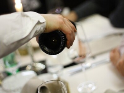 Obiteljsku vinariju Gracin u Primoštenu dr.sc. Leo Gracin i njegov otac Ante osnovali su 2000. godine