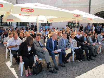 „Najzabavniji festival vina” otvorio je ministar poljoprivrede