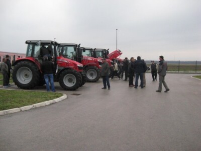 PMT i velika prezentacija Massey Fergusona