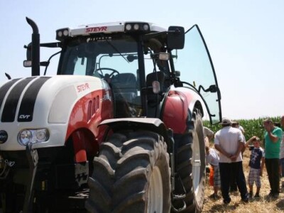 Steyr traktor
