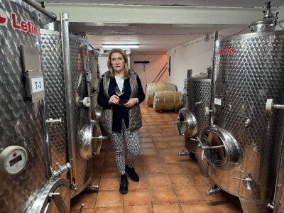 K55 vinarija i destilerija OPG tjedna