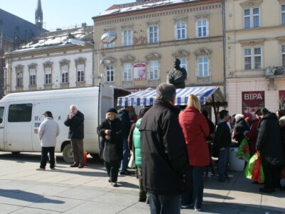 U Osijeku podijeljeno 1000 litara najkvalitetnijeg mlijeka slavonskih farmi