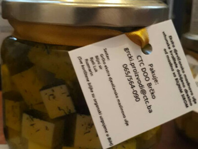 Maslinovo ulje i feta sir