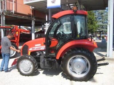Traktor IMT 2050