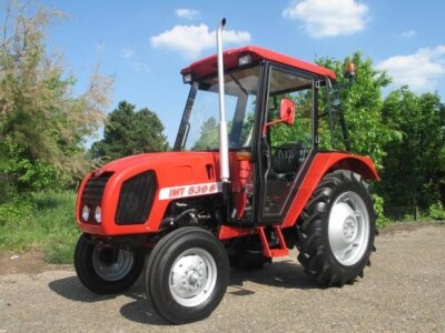 Traktor IMT 539
