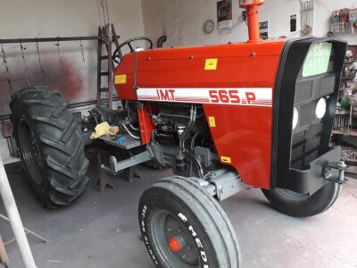 IMT traktori