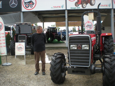 IMT traktori - devet prototipova na Poljoprivrednom sajmu