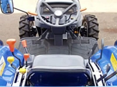 Traktor Iseki TG