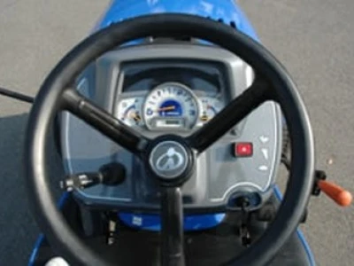 Traktor Iseki TXG