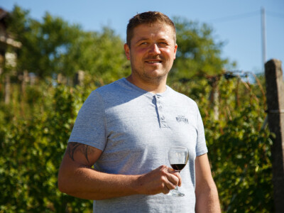 Ivan Grošek na plantaži