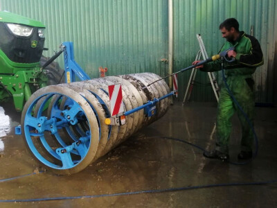 Ivica Baranašić iz Malog Otoka kraj Legrada kontinuirano ulaže u poljoprivrednu mehanizaciju