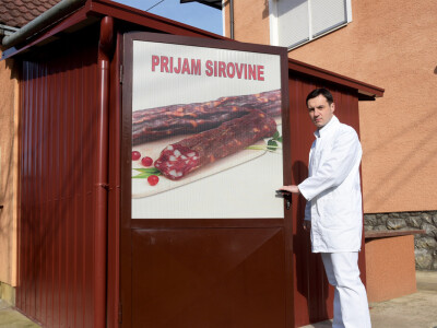 Ulaz u mali pogon za proizvodnju suhomesnatih proizvoda