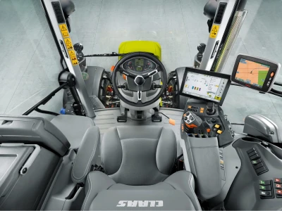 Claas Arion 630 traktor mjeseca