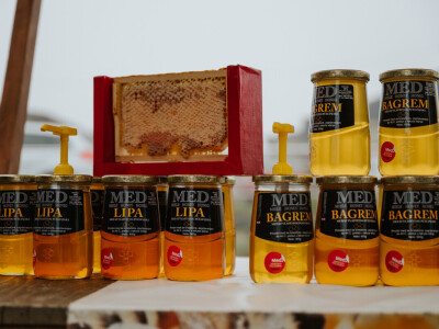 Izvorno iz Lonjskog polja