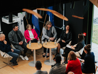 Izvorno iz Lonjskog polja