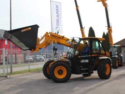JCB 542-70