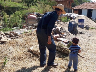 Jedini srpski Amiš sa porodicom živi kraj Aleksinca