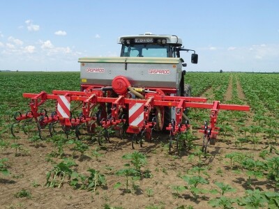 Jerković d.o.o. - Precizna poljoprivreda u Slakovcima Jerković d.o.o. - Precizna poljoprivreda u Slakovcima