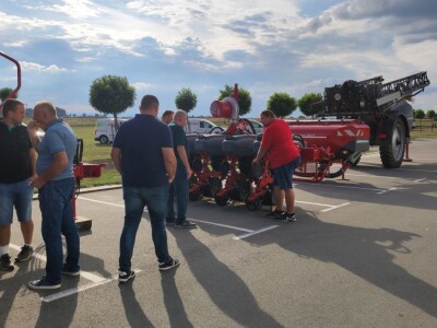 Jerković d.o.o.: Premijera novog modela CLAAS kombajna – EVION