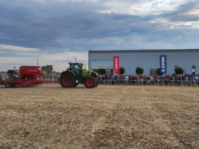 Jerković d.o.o.: Premijera novog modela CLAAS kombajna – EVION