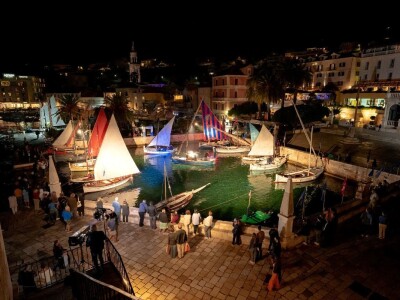 Jesenja degustacija hvarskih vina u Arsenalu Jesenja degustacija hvarskih vina u Arsenalu