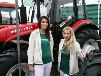 Panex Mehanizacija i agroklub.com hostese