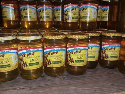 Njihovi medovi putuju i u Irsku