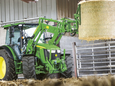 Traktor John Deere 5R