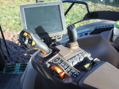 John Deere 6115R Command Pro