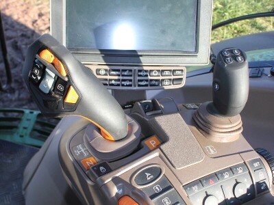 John Deere 6115R Command Pro