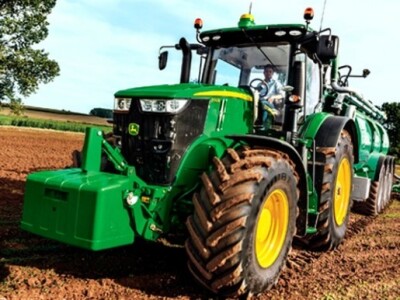 John Deere 7310 R