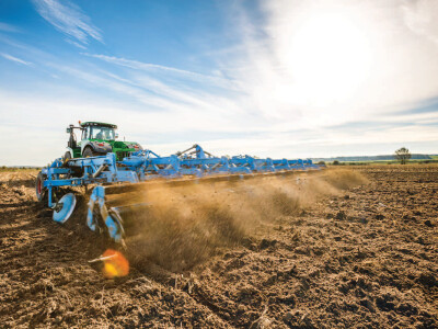 Traktor John Deere 9R/RT