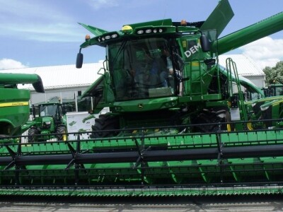 John Deere kombajni