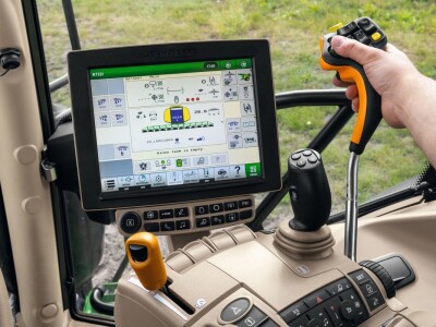 John Deere noviteti - konferencija