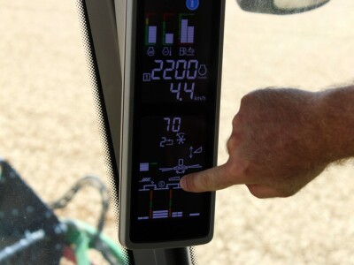 John Deere S770i kombajn