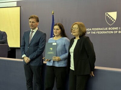 Još 69 mladih poljoprivrednika preuzelo rješenja za pokretanje poslovanja