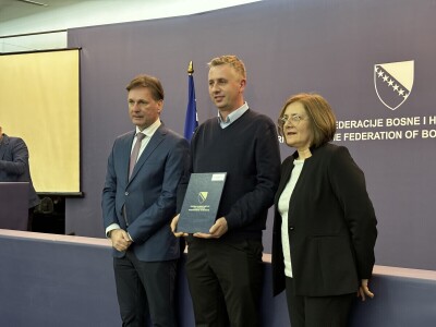 Još 69 mladih poljoprivrednika preuzelo rješenja za pokretanje poslovanja