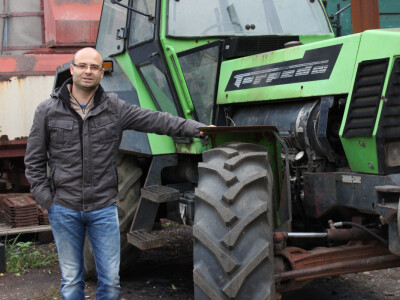 Josip Osuski, ovaj Torpedo smo kupili kad smo se vratili u Šarengrad 1998. godine Josip Osuski, ovaj Torpedo smo kupili kad smo se vratili u Šarengrad 1998. godine