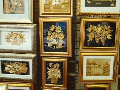 Đurđica izlaže svoje radove