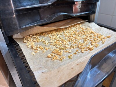 Kad je korov prijatelj, a srna kosilica