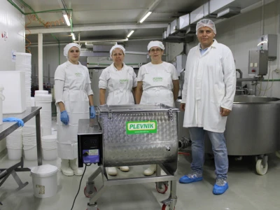 Kad višak mlijeka postane prilika: Mali pogoni daju kontrolu farmeru